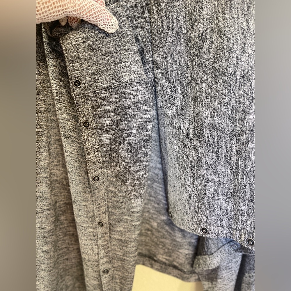 Eddie Bauer Waterfall Cardigans Set of 2 Size - Picture 13 of 16